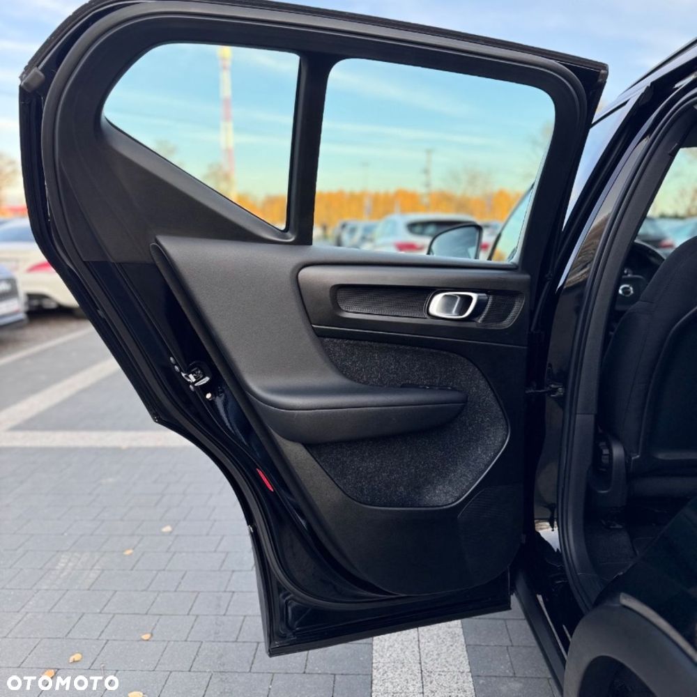 Volvo XC 40 T3 - 31
