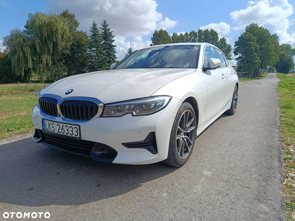 BMW Seria 3 330i Sport Line - 6