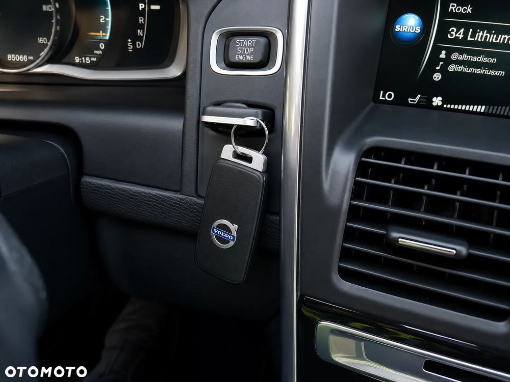 Volvo XC 60 T5 Geartronic Momentum - 13