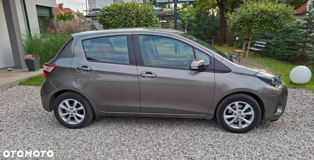 Toyota Yaris - 2