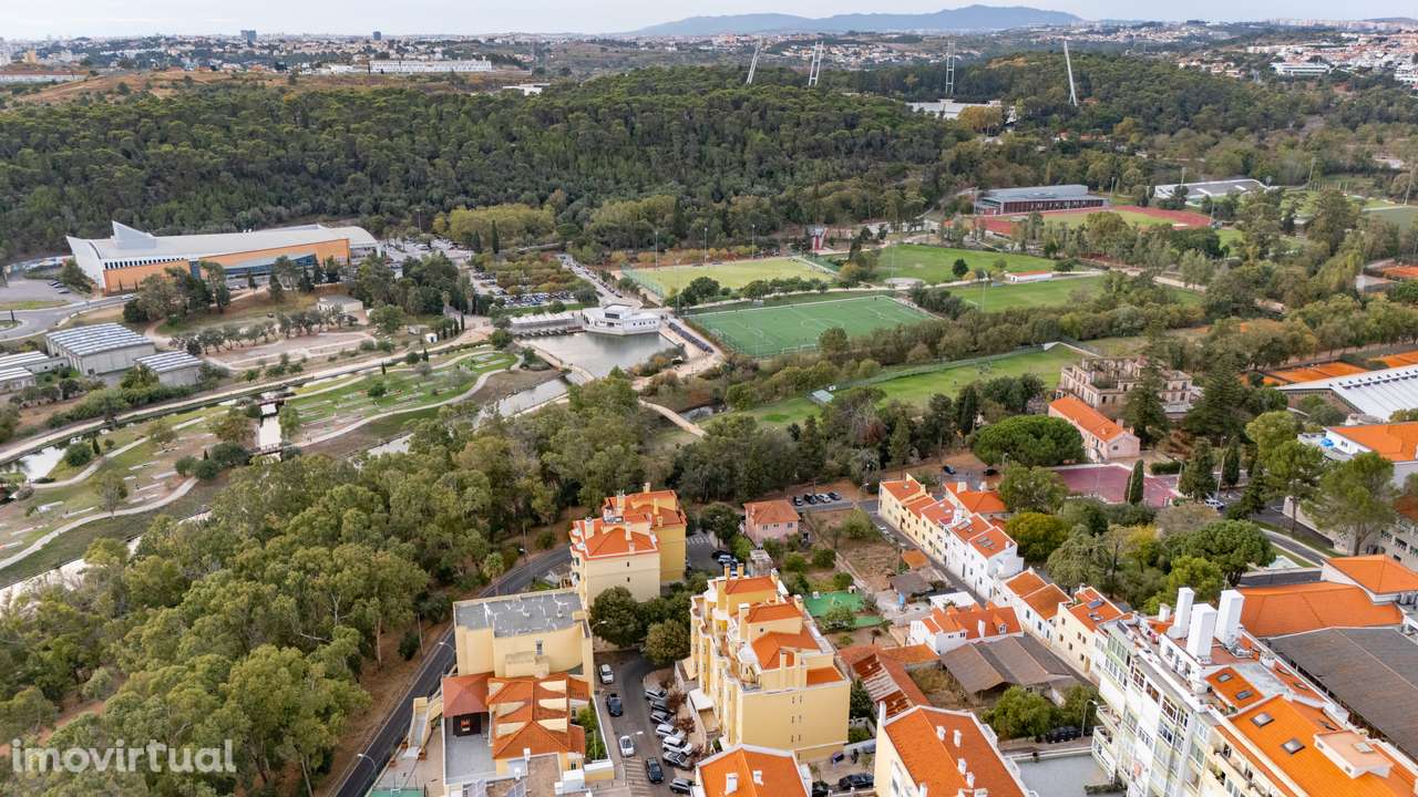 Terreno Urbano junto do Jamor e Marginal - Grande imagem: 5/10