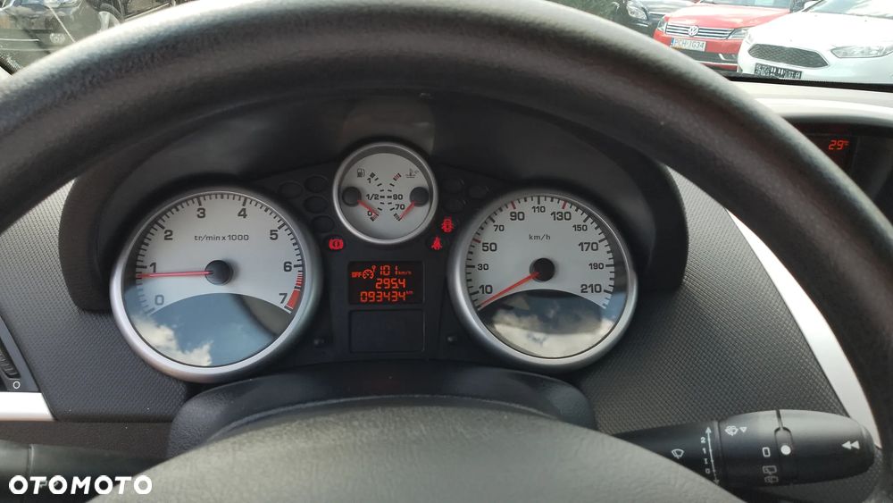 Peugeot 207 1.6 16V Sporty - 10