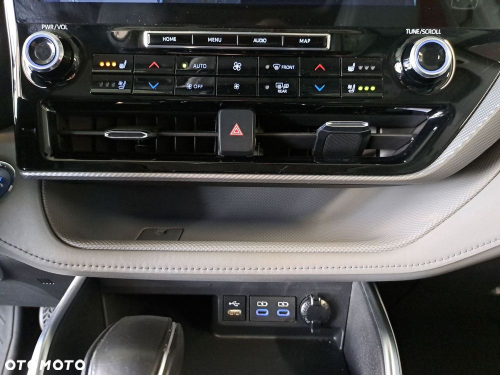 Toyota Highlander - 30