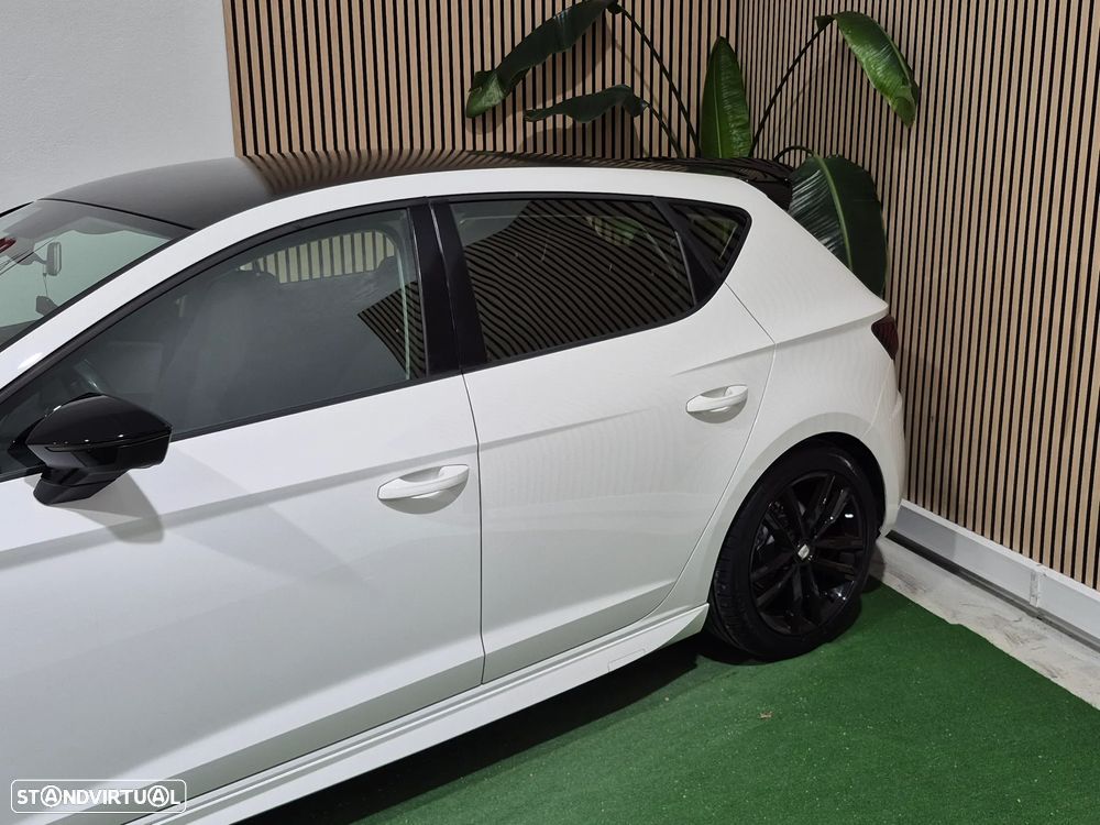 SEAT Leon 1.6 TDI S&S Style - 4