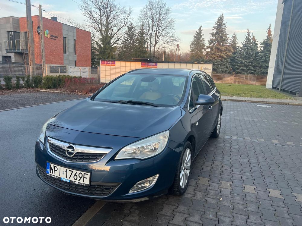 Opel Astra 1.4 Turbo - 2