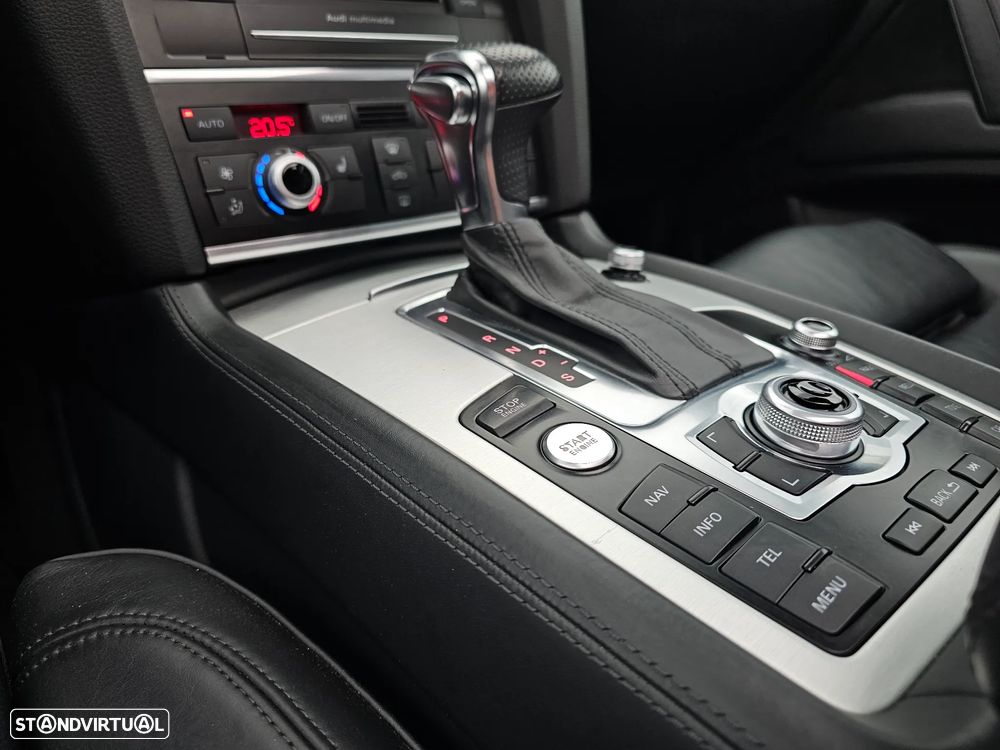 Audi Q7 3.0 V6 TDi quattro L.Edition Tiptronic - 9