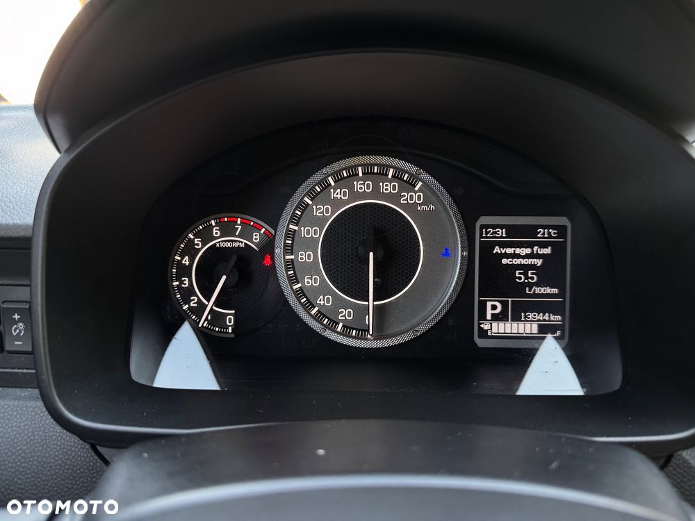 Suzuki Ignis 1.2 SHVS Premium Plus CVT - 19