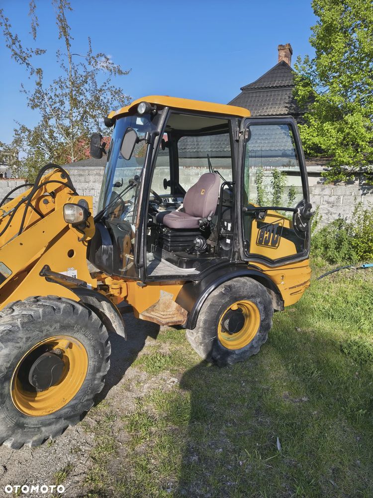 JCB 406 407 L30 L25 TL80 TL75 L506 L507 L509 906M WA80 - 24