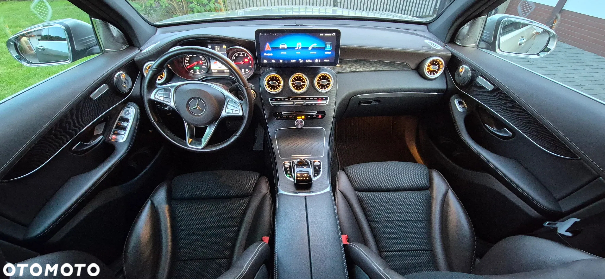 Mercedes-Benz GLC 250 4Matic 9G-TRONIC - 24