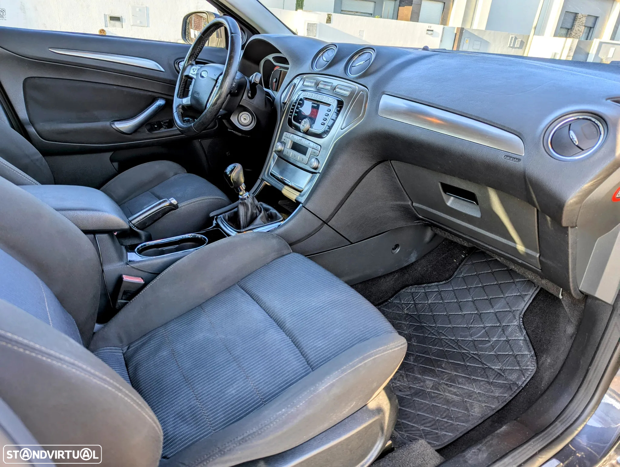 Ford Mondeo SW 1.8 TDCi Titanium - 28