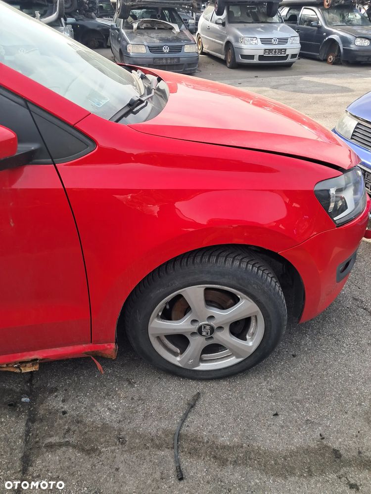 Vw Polo 6R 1.4 16v CGG LVE LP3G Części karoseria silnik skrzynia - 9