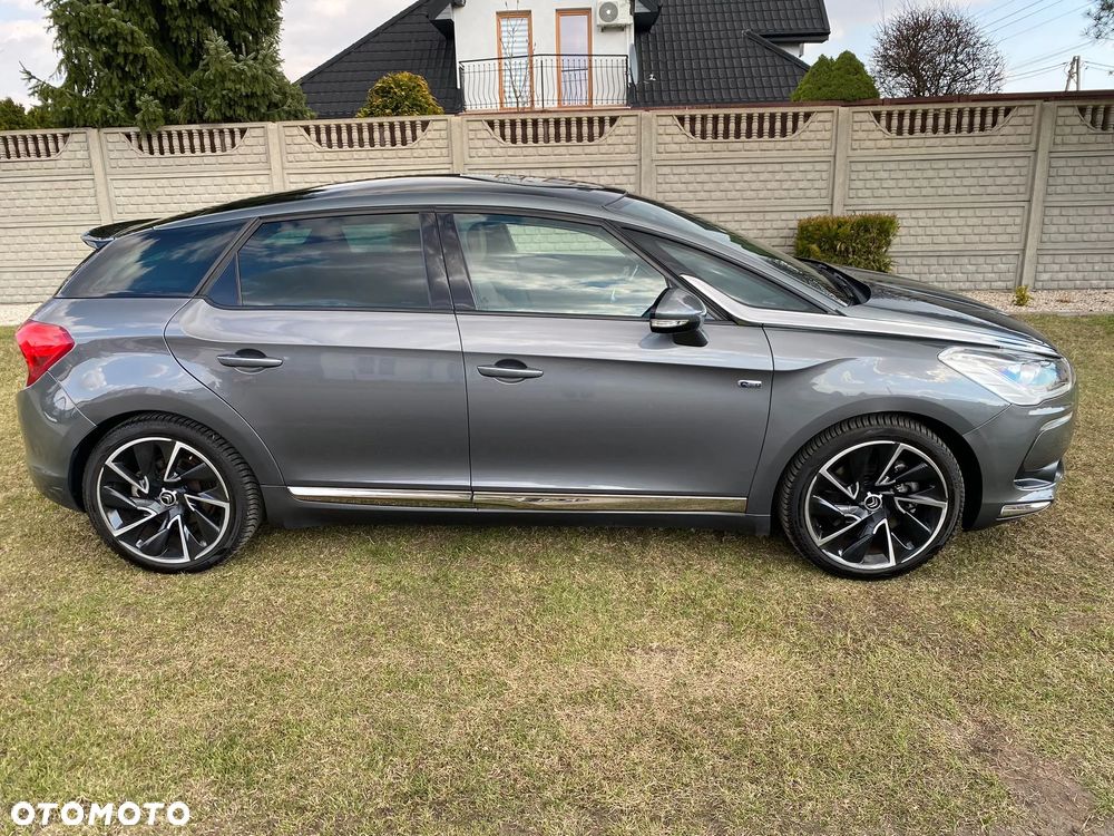 Citroën DS5 Hybrid4 EGS6 SoChic - 3