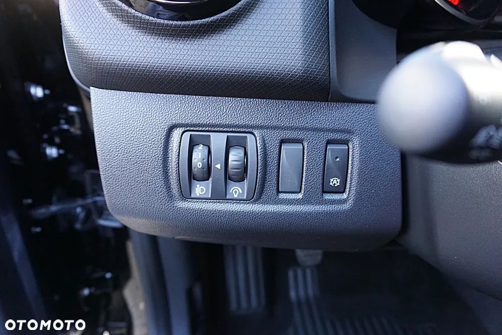 Renault Clio 0.9 Energy TCe Limited - 31