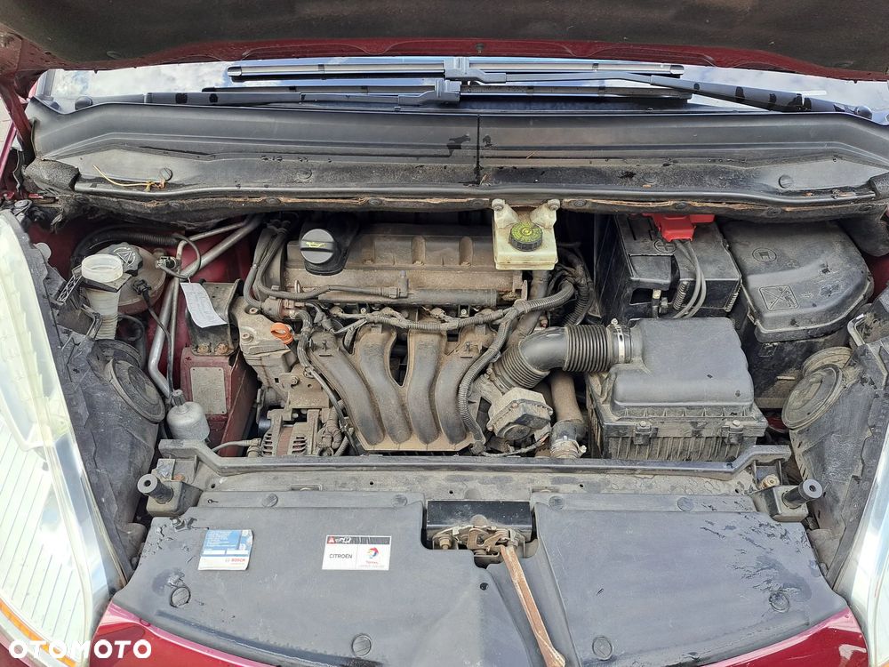 Citroën C4 Picasso 1.8 16V Style - 20