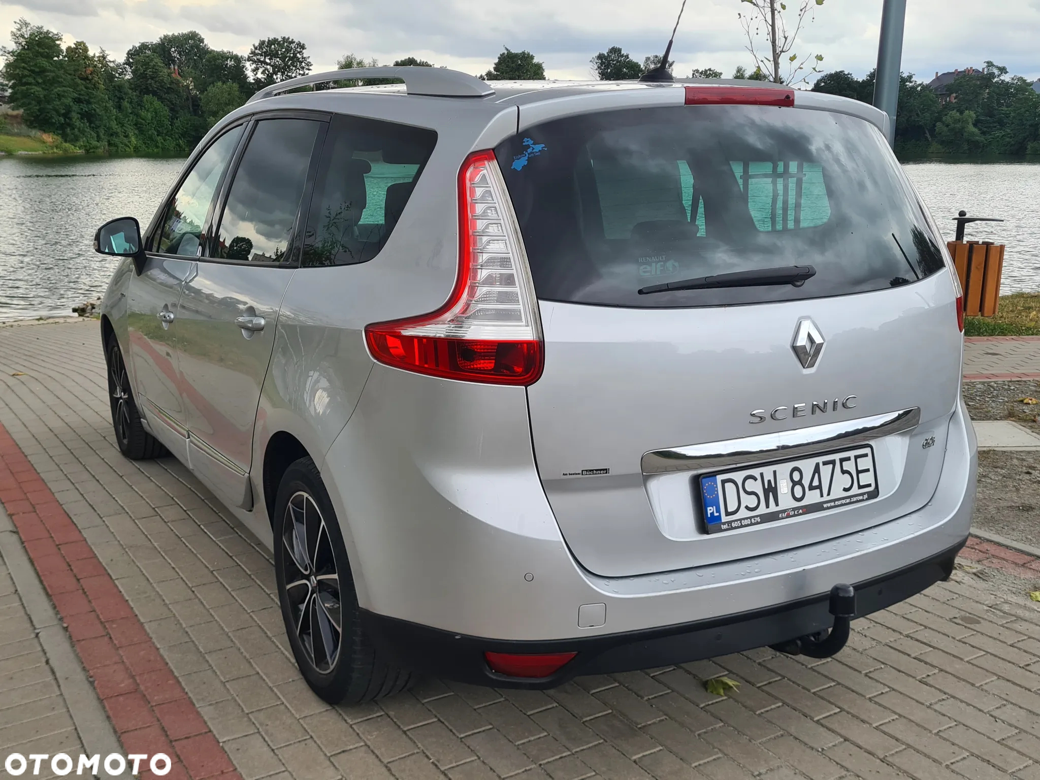 Renault Scenic dCi 160 Bose Edition - 12