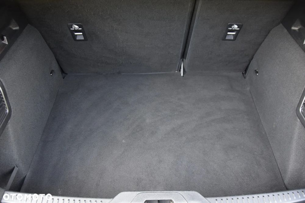 Ford Focus 1.0 EcoBoost Start-Stopp-System TITANIUM DESIGN - 8