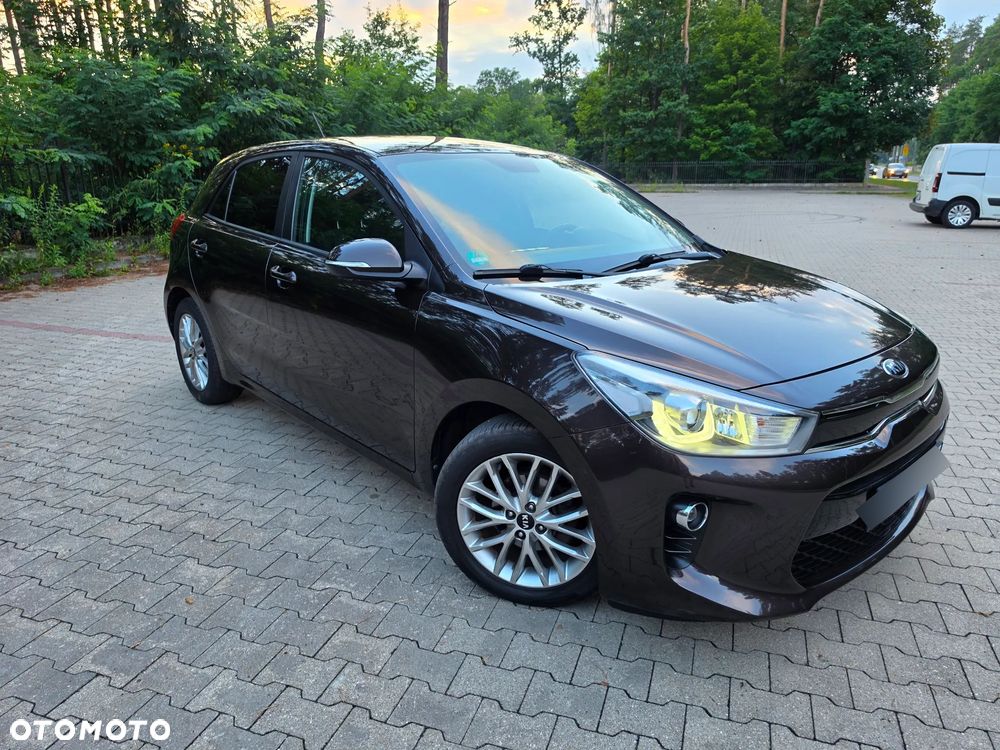Kia Rio 1.2 Dream-Team Edition - 4