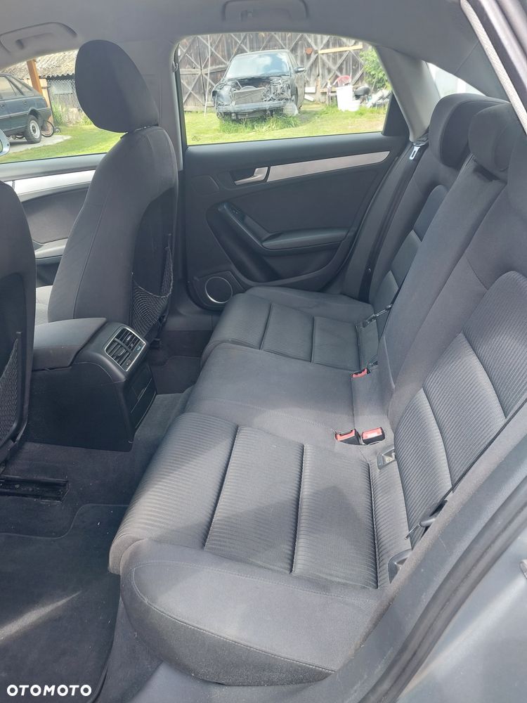 Audi A4 Avant - 7