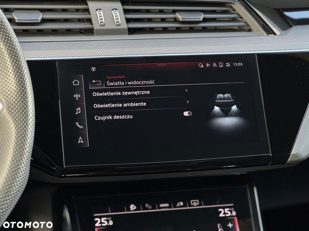 Audi Q8 Sportback e-tron - 25