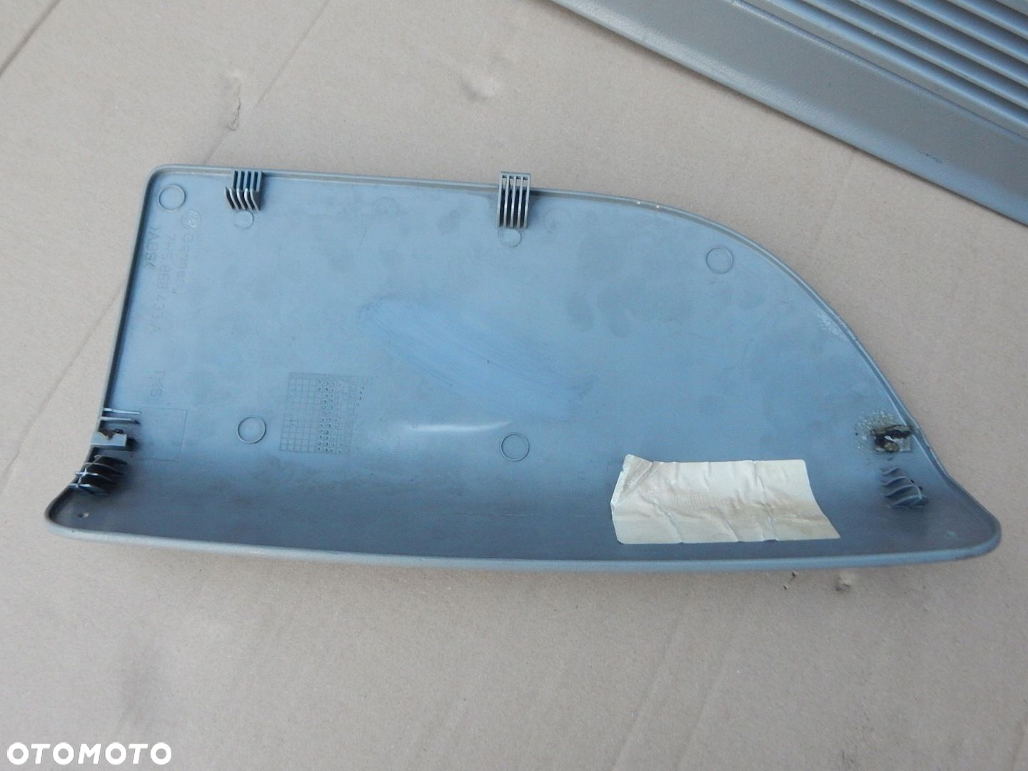VW T5 LIFT T6 CARAVELLE boczek tapicerka roletka lewa tył LONG 7H3868715E - 8