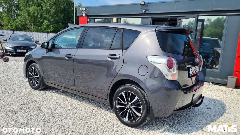 Toyota Verso - 35