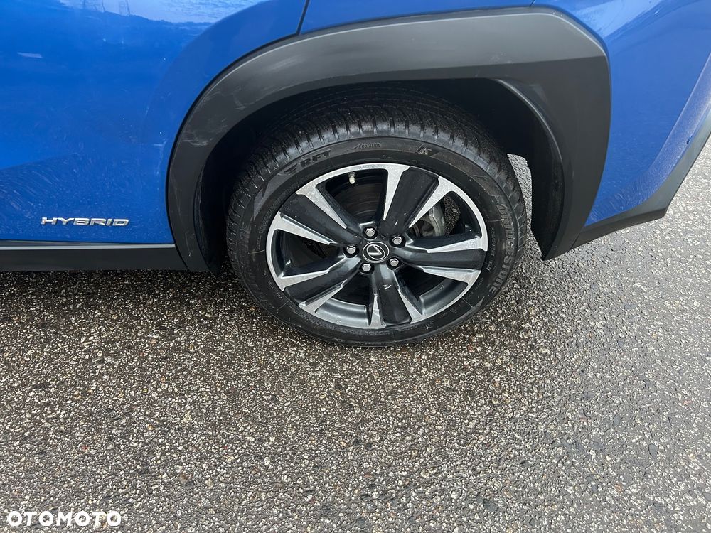 Lexus UX 250h GPF Business Edition 2WD - 31
