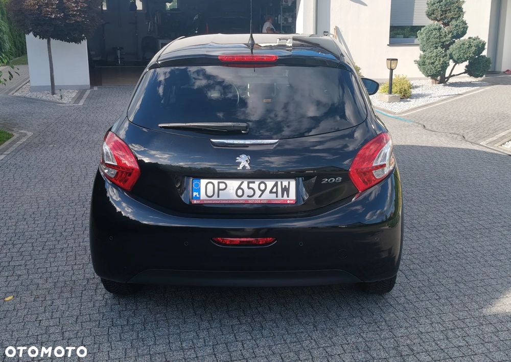 Peugeot 208 1.2 PureTech Style - 6