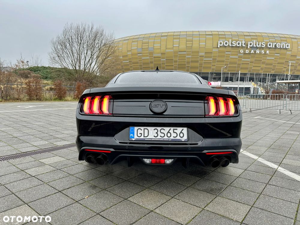 Ford Mustang 5.0 V8 GT - 10