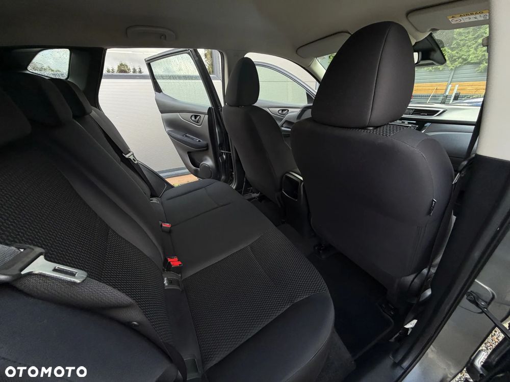 Nissan Qashqai 1.2 DIG-T N-Connecta - 17