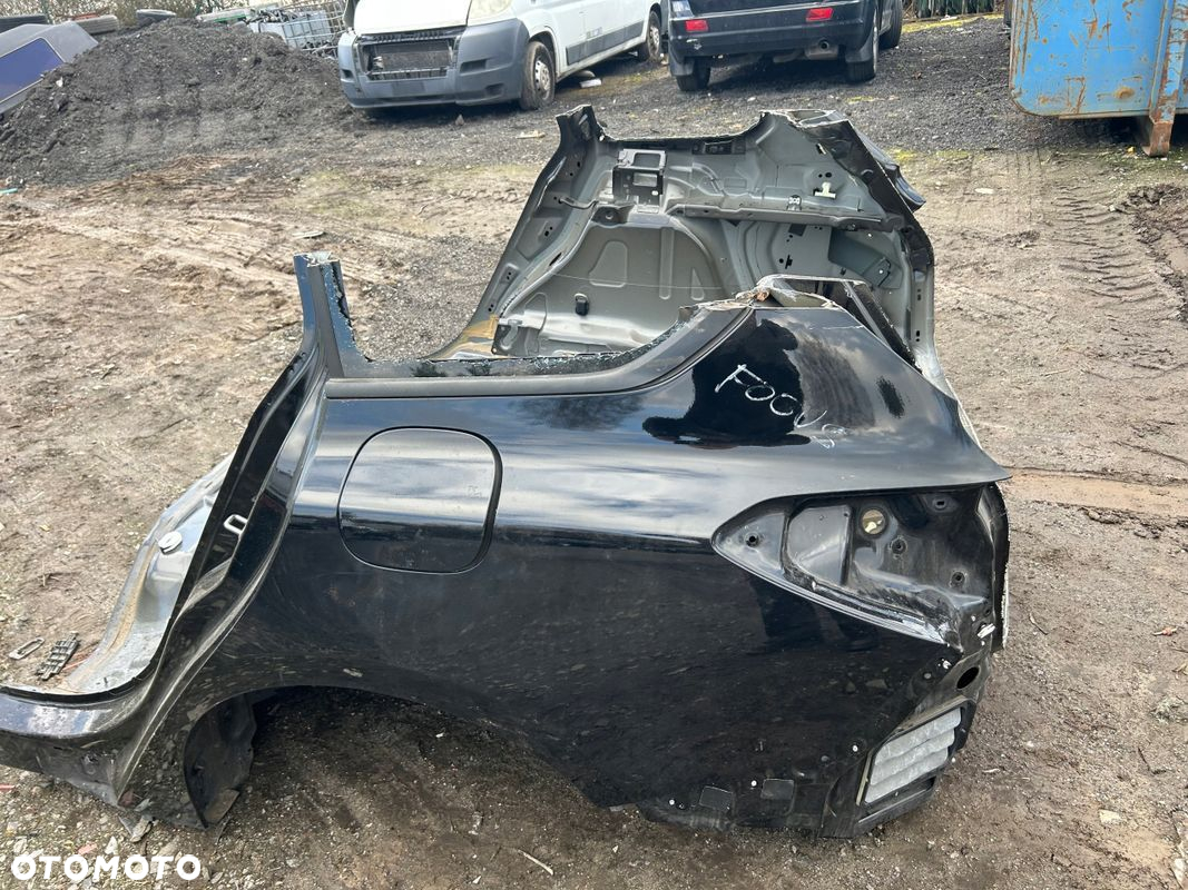 FORD FOCUS MK4 KOMBI LIFT TYLNA ŚCIANA PAS BŁOTNIKI - 4