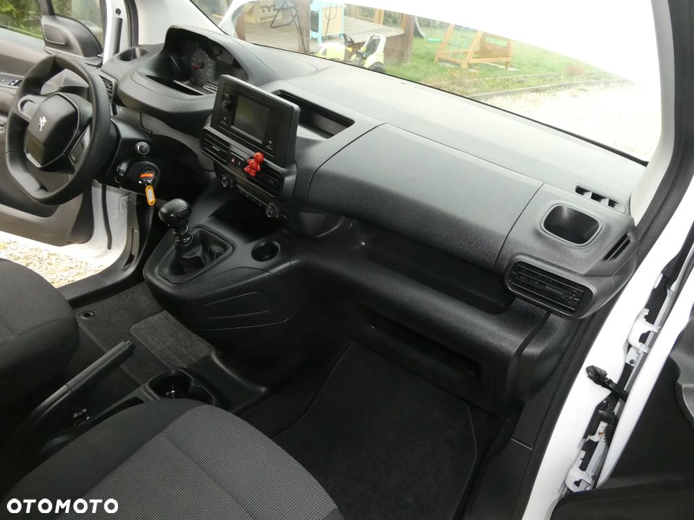 Peugeot PARTNER - 2