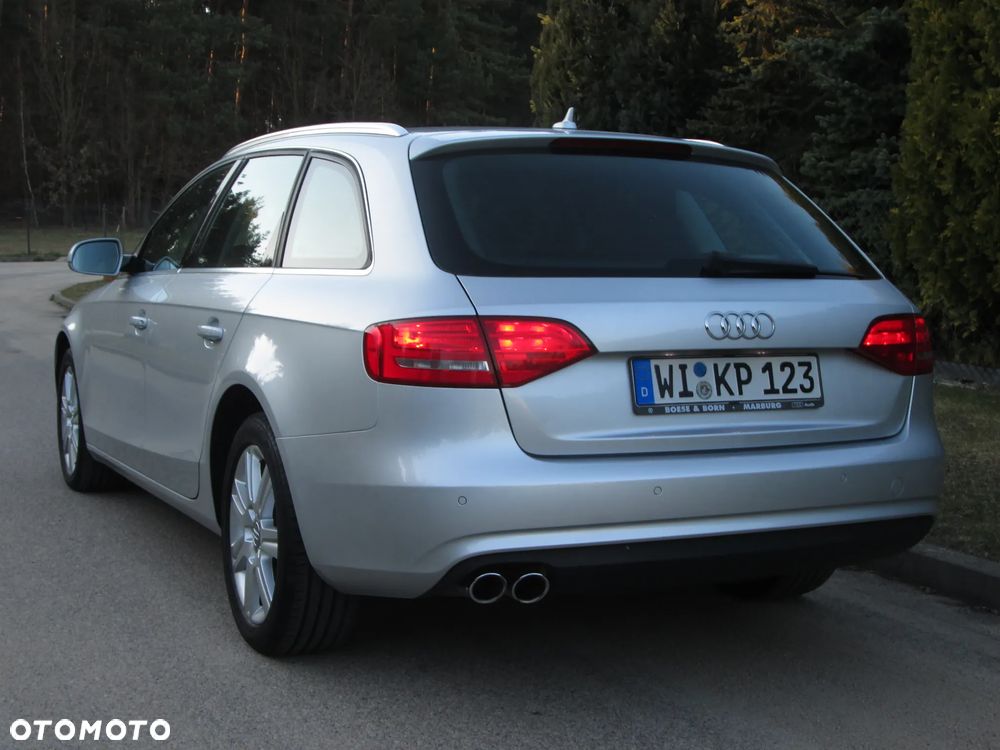Audi A4 Avant 2.0 TDI DPF clean diesel Ambition - 4