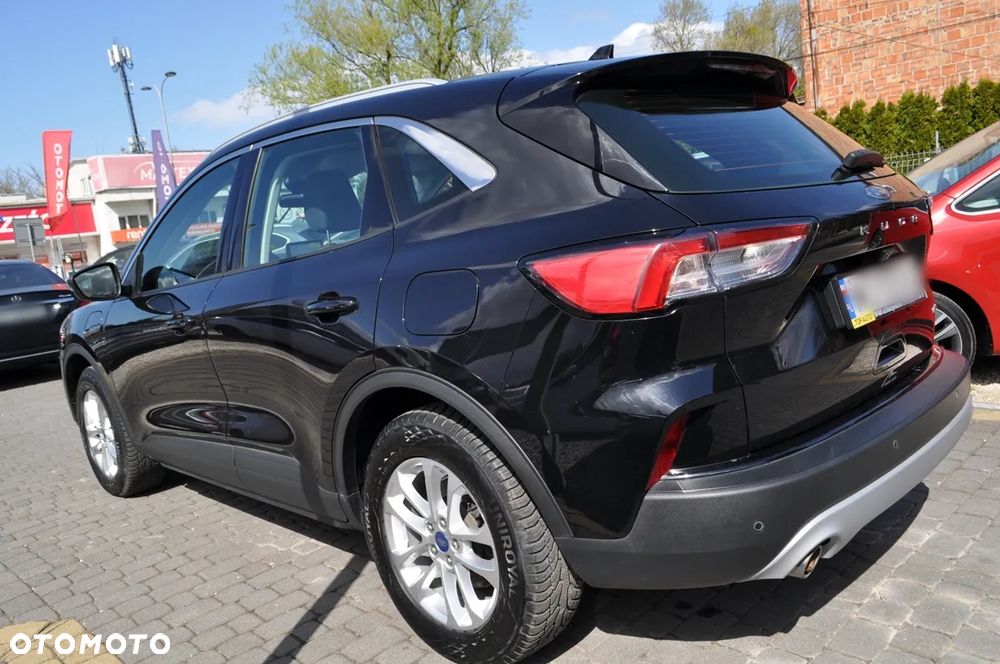 Ford Kuga - 9