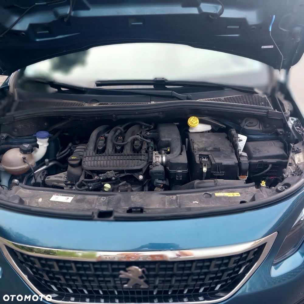 Peugeot 2008 - 11