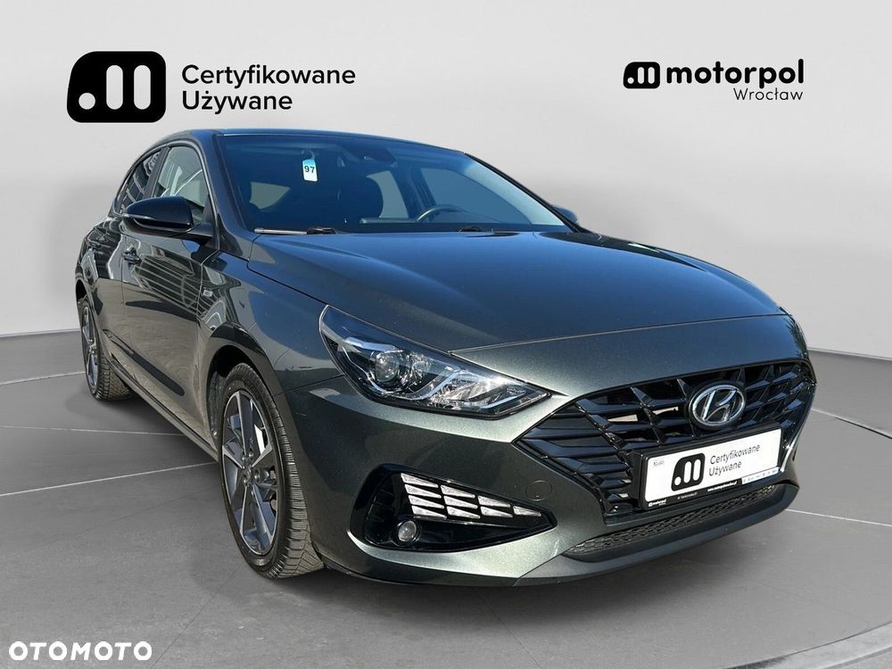 Hyundai i30 1.5 T-GDI 48V Smart DCT - 13
