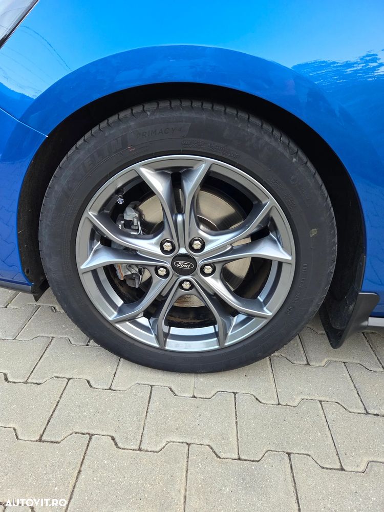 Ford Focus 2.0 EcoBlue Titanium Business - 10