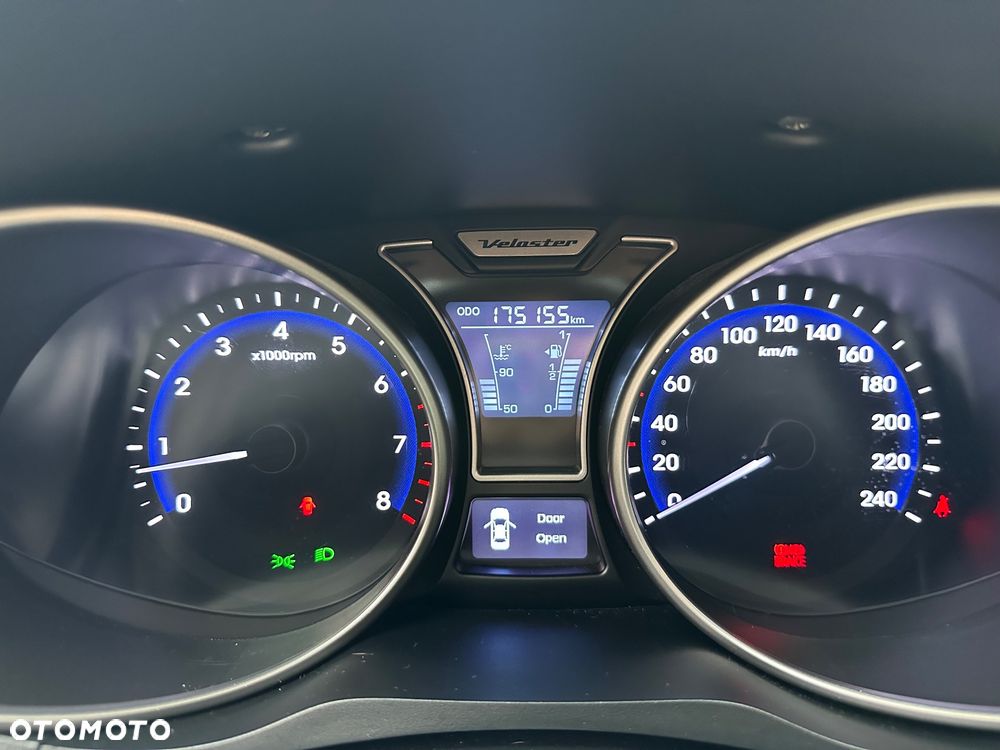 Hyundai Veloster 1.6 GDI Premium - 11