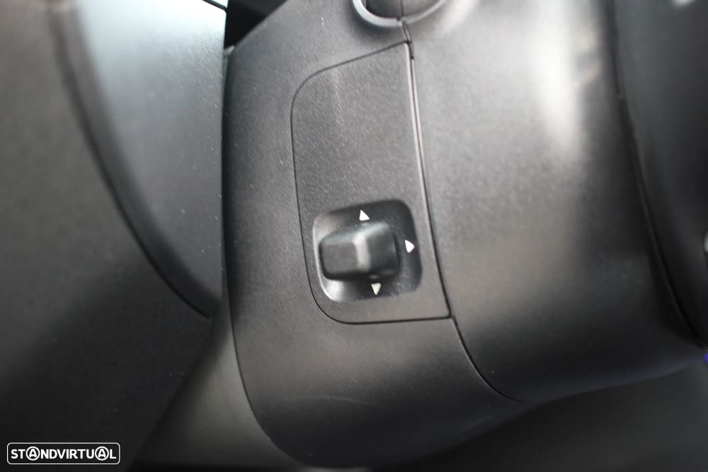 Mercedes-Benz C 220 d AMG Line - 25