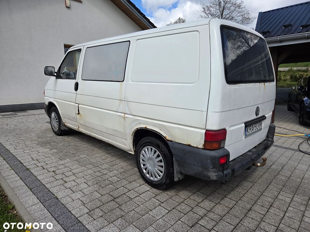 Volkswagen Transporter - 4