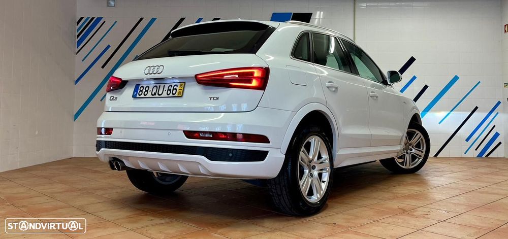 Audi Q3 2.0 TDI S-line - 32