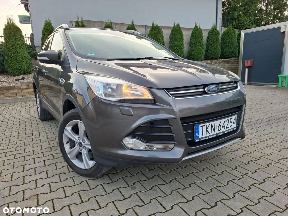 Ford Kuga 2.0 TDCi AWD Titanium - 3