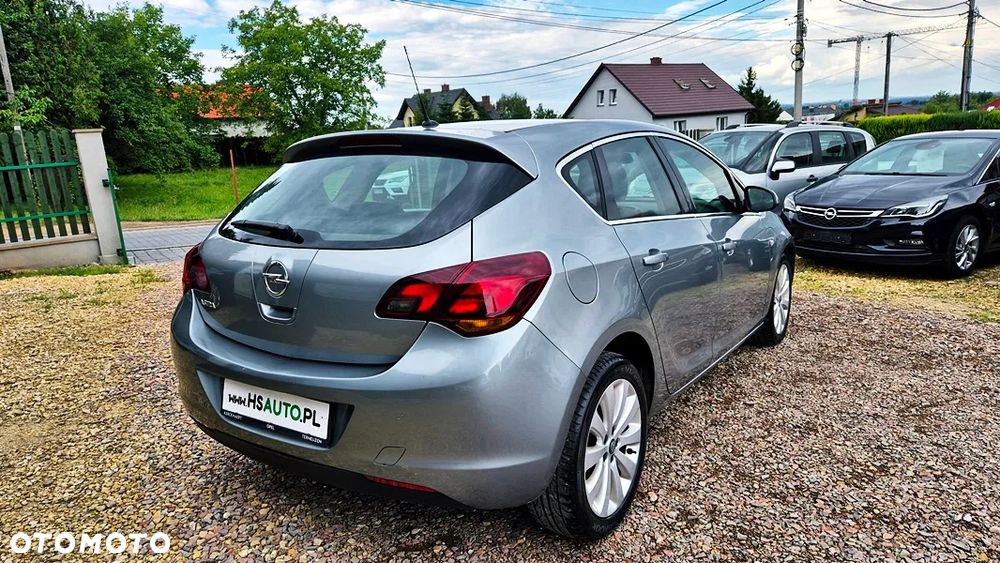 Opel Astra 1.6 Cosmo - 14