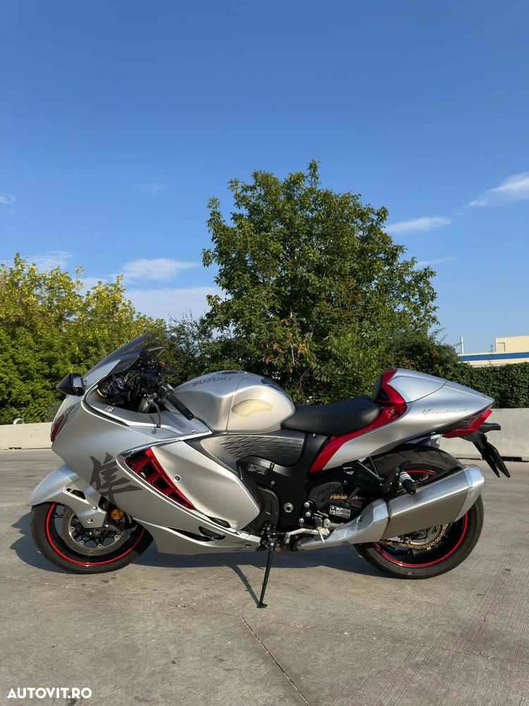 Suzuki GSX 1300R Hayabusa - 4