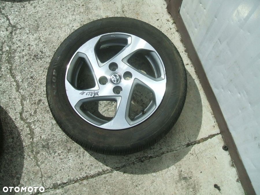 TOYOTA YARIS III FELGI FELGA KOŁA OPONA 175/65/15 - 6