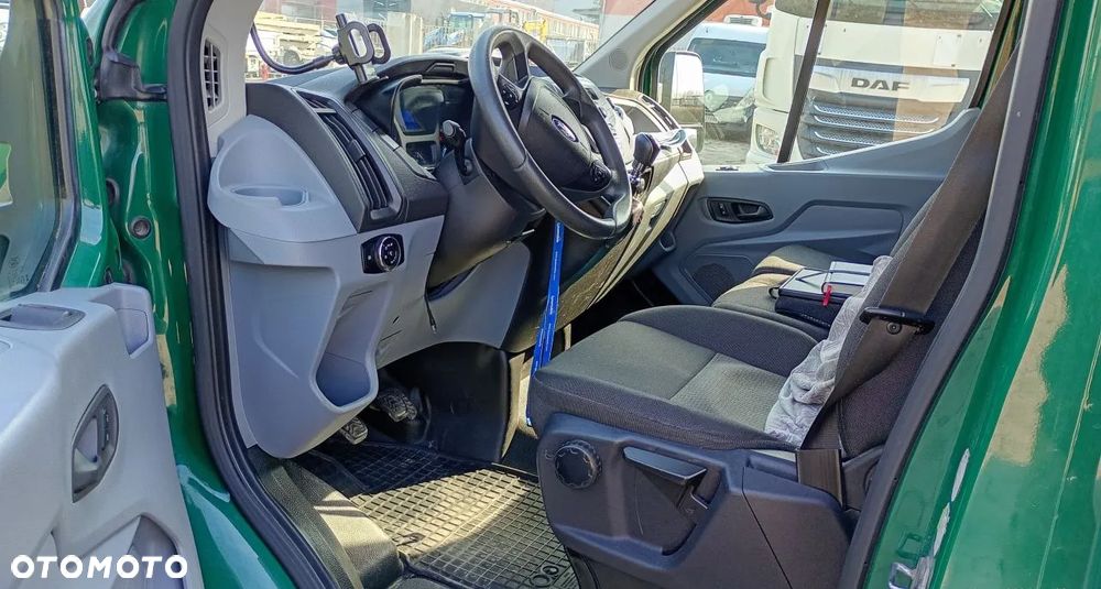 Ford Transit - 16