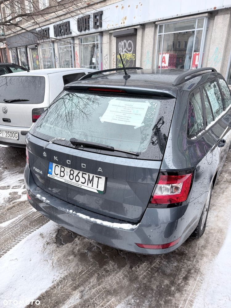 Skoda Fabia 1.0 TSI Ambition - 3