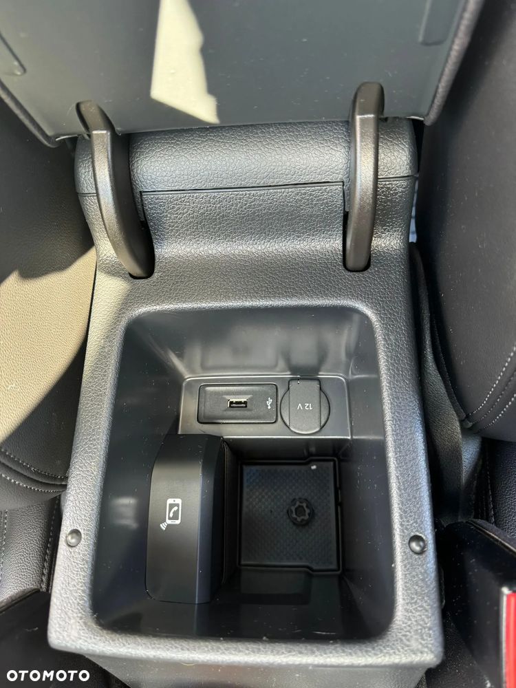 Volkswagen Sharan 2.0 TDI DSG Highline Black Style - 18