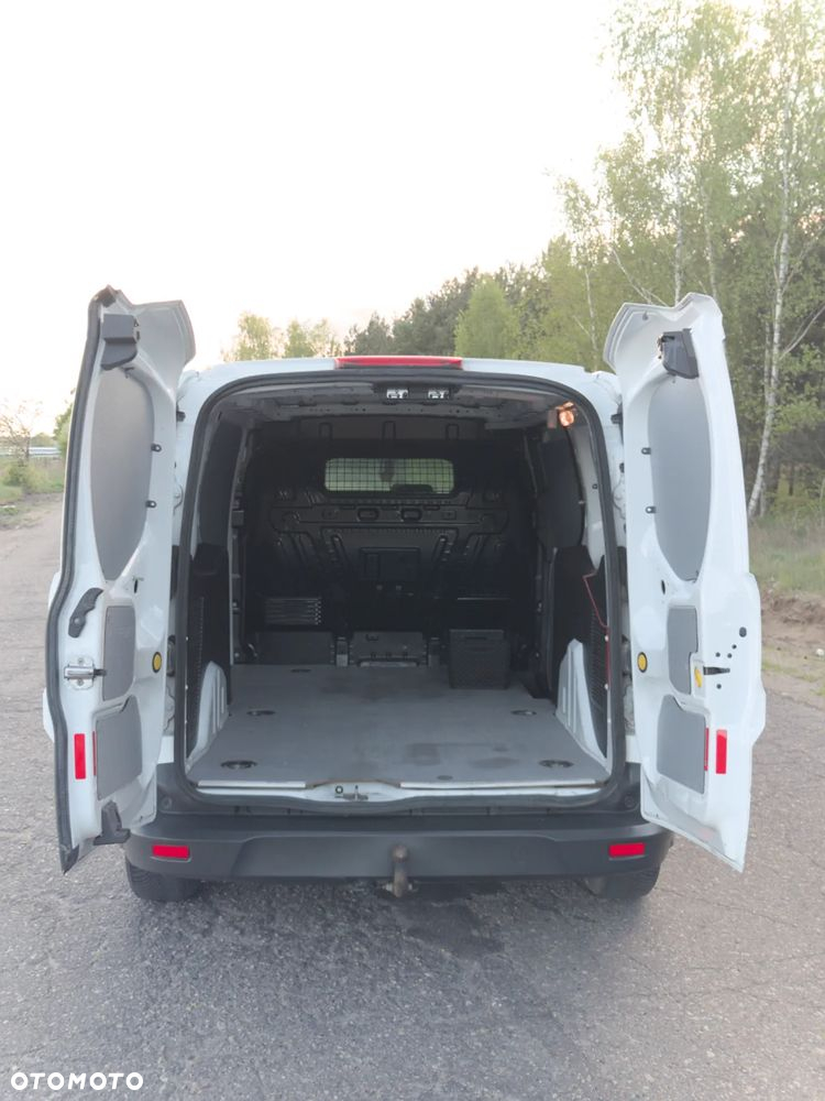 Ford Connect - 12