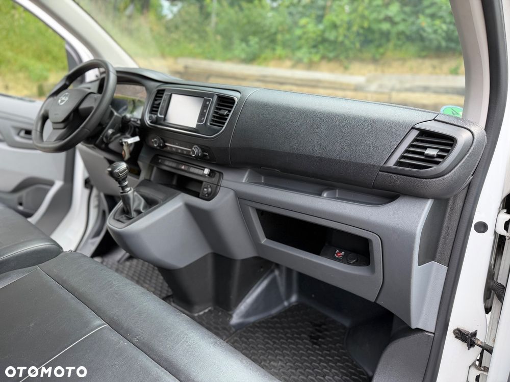 Opel Vivaro Long 3,1t Enjoy (bryg.) - 19