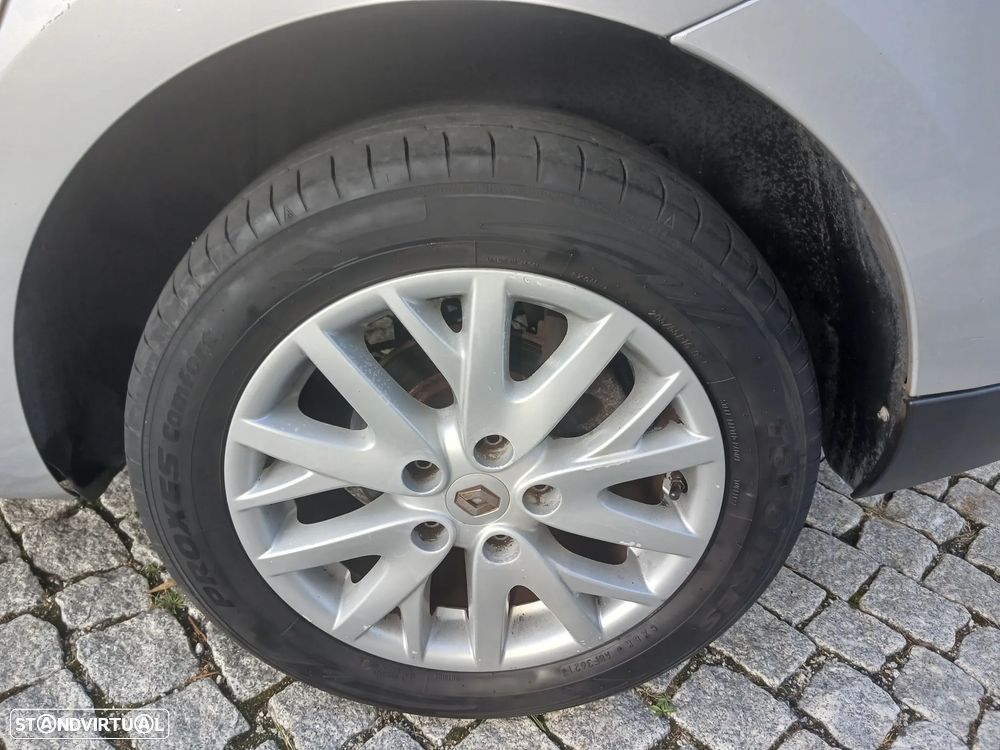 Renault Mégane Sport Tourer 1.5 dCi GT Line EDC J18 — fotografia 31